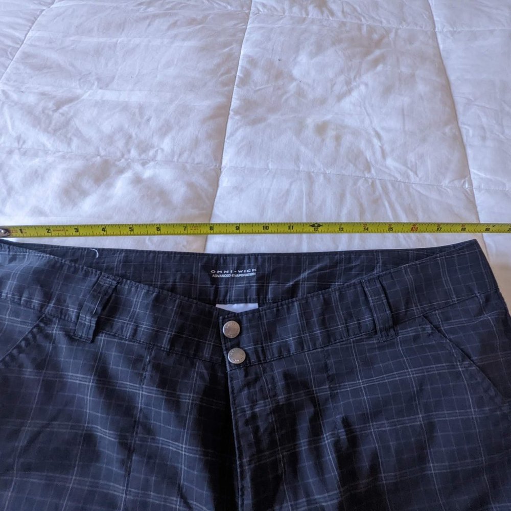 Columbia Women's Omni-Wick Shorts - Size 16 - Picture 11 of 12